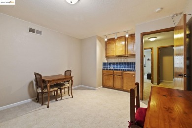 A comfortable 2126sqft, 2level cabin w/ 4bed, 3bath + bonus rm on Pine Mountain Lake Country Club in California - for sale on GolfHomes.com, golf home, golf lot