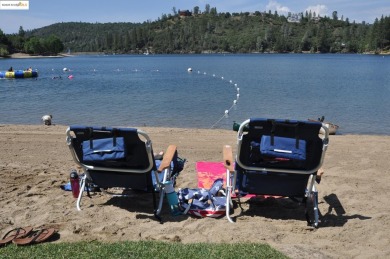 A comfortable 2126sqft, 2level cabin w/ 4bed, 3bath + bonus rm on Pine Mountain Lake Country Club in California - for sale on GolfHomes.com, golf home, golf lot