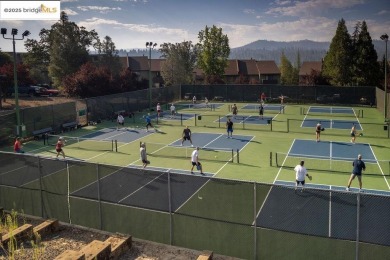 A comfortable 2126sqft, 2level cabin w/ 4bed, 3bath + bonus rm on Pine Mountain Lake Country Club in California - for sale on GolfHomes.com, golf home, golf lot