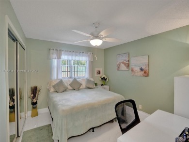 This stunning 2-bedroom unit has been entirely redone and is on Inverrary Country Club in Florida - for sale on GolfHomes.com, golf home, golf lot