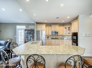 Open and airy 3 bedroom 2 1/2 bath Dunbar model patio home in on Battleground Country Club in New Jersey - for sale on GolfHomes.com, golf home, golf lot