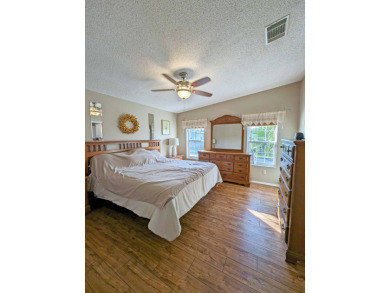3 Bedroom | 2 Bath | 1,344 sq ft | $139,900    Four Lakes Golf on Four Lakes Golf Club in Florida - for sale on GolfHomes.com, golf home, golf lot