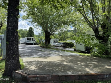 Beautiful VACANT LAKEFRONT lot in the sought after Outdoor on Bent Creek Golf Course in Tennessee - for sale on GolfHomes.com, golf home, golf lot