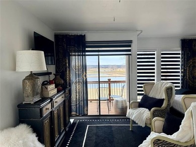 Beautifully updated downstairs studio condo offering comfort on Falconhead Resort and Country Club in Oklahoma - for sale on GolfHomes.com, golf home, golf lot