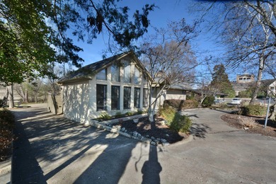 *TEE UP*  Located directly across from the beautiful Hot Springs on Hot Springs Golf and Country Club in Arkansas - for sale on GolfHomes.com, golf home, golf lot