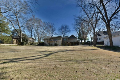 *TEE UP*  Located directly across from the beautiful Hot Springs on Hot Springs Golf and Country Club in Arkansas - for sale on GolfHomes.com, golf home, golf lot