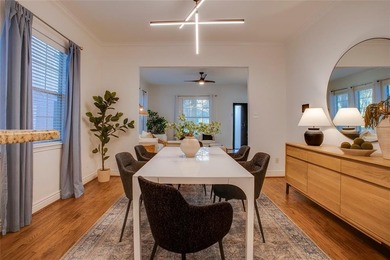 Walkability to your favorite shops and restaurants? Check on Stevens Park Golf Course in Texas - for sale on GolfHomes.com, golf home, golf lot