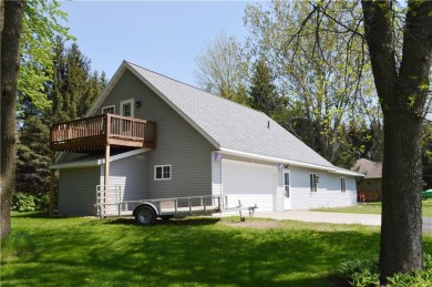 JUST LISTED - 3 BEDROOM, 2 BATH COUNTRY HOME BUILT ON A DEAD END on Lynndales Golf in Wisconsin - for sale on GolfHomes.com, golf home, golf lot