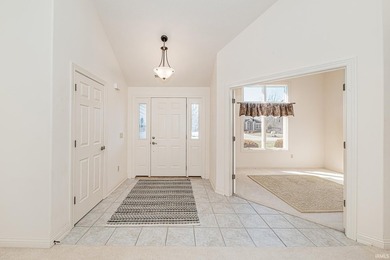 Highly sought after free standing villa on fairway 9 in Eagle on Eagle Glen Golf Club in Indiana - for sale on GolfHomes.com, golf home, golf lot