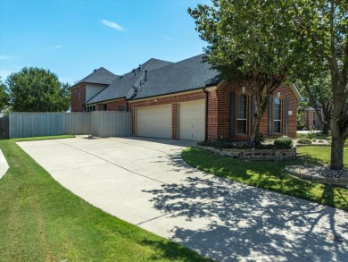 THIS 3,145 SQ FT HOME, NESTLED IN THE GATED NEIGHBORHOOD OF on Trophy Club of Dallas in Texas - for sale on GolfHomes.com, golf home, golf lot