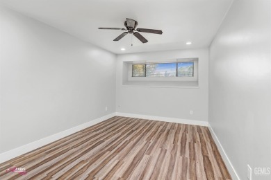 Beautifully maintained and move-in ready 3 bedroom, 2 bath condo on Sundale Country Club in California - for sale on GolfHomes.com, golf home, golf lot