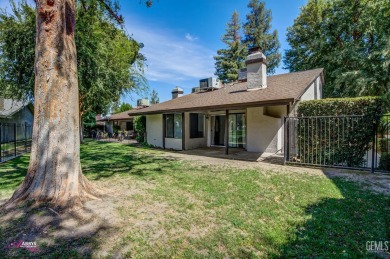Beautifully maintained and move-in ready 3 bedroom, 2 bath condo on Sundale Country Club in California - for sale on GolfHomes.com, golf home, golf lot