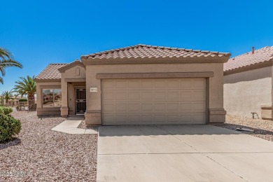 Adorable & Spotless 2-bed Home with Solar in The Grand!  NEW on Sun City Grand Golf Couse and Club in Arizona - for sale on GolfHomes.com, golf home, golf lot