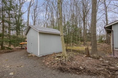 BACK ON MARKET! Cozy 2 bed 1 bath chalet home in golf community on Pocono Farms Country Club in Pennsylvania - for sale on GolfHomes.com, golf home, golf lot