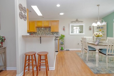 Active 55+ Living | Fully Upgraded 3/2 | Fully Furnished! Golf on Sun n Lake Golf and Country Club in Florida - for sale on GolfHomes.com, golf home, golf lot