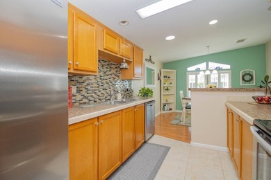 Active 55+ Living | Fully Upgraded 3/2 | Fully Furnished! Golf on Sun n Lake Golf and Country Club in Florida - for sale on GolfHomes.com, golf home, golf lot