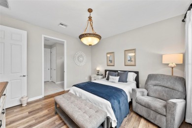 Stunning CRESTVIEW Model - Lightly Lived In & Move-In on Sarasota National Golf Club in Florida - for sale on GolfHomes.com, golf home, golf lot