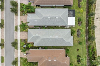 Stunning CRESTVIEW Model - Lightly Lived In & Move-In on Sarasota National Golf Club in Florida - for sale on GolfHomes.com, golf home, golf lot