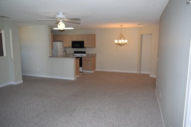 Beautiful condo located in the popular Riverwood community just on Wachesaw Plantation East Golf Course in South Carolina - for sale on GolfHomes.com, golf home, golf lot