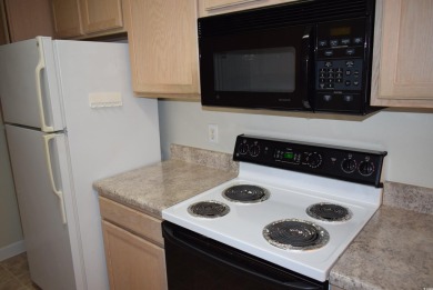 Beautiful condo located in the popular Riverwood community just on Wachesaw Plantation East Golf Course in South Carolina - for sale on GolfHomes.com, golf home, golf lot