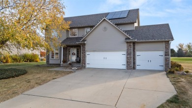 Golf Course Living at Briarwood Golf Club in Ankeny!
Live off on Briarwood Club of Ankeny in Iowa - for sale on GolfHomes.com, golf home, golf lot