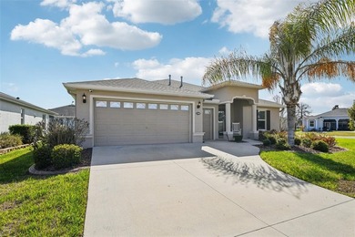 This Beautiful LIGHT AND BRIGHT *Calla II Model* Home is located on Arlington Ridge Golf Club in Florida - for sale on GolfHomes.com, golf home, golf lot