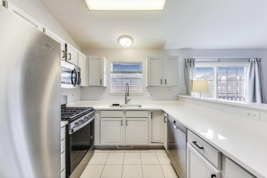 Welcome to this move-in ready beautifully updated and spacious on Willowhill Golf Course in Illinois - for sale on GolfHomes.com, golf home, golf lot