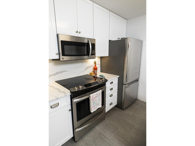 Furnished oceanfront end unit ont he second floor with escellent on Wild Dunes Harbor Golf Resort in South Carolina - for sale on GolfHomes.com, golf home, golf lot