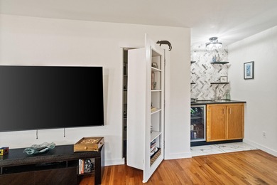 Welcome to the highly sought-after, gated Santee Cooper Resort on Santee-Cooper Country Club in South Carolina - for sale on GolfHomes.com, golf home, golf lot