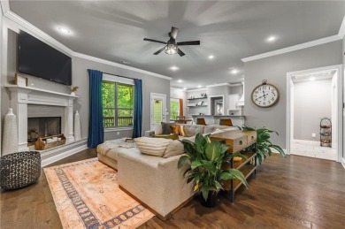 Enjoy the best of Bella Vista with this home conveniently on Bella Vista - Metfield Golf Complex and Country Club in Arkansas - for sale on GolfHomes.com, golf home, golf lot