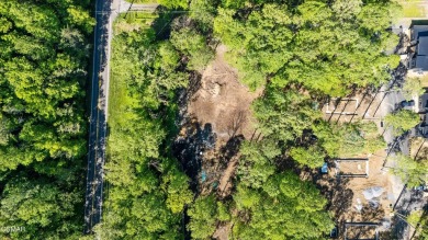 WATER and SEWER - MEGA CABIN BUILD!
If you've been waiting on on Bent Creek Golf Course in Tennessee - for sale on GolfHomes.com, golf home, golf lot