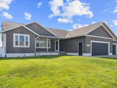Well maintained property with high ticket items taken care of on Wildcat Golf Course in Iowa - for sale on GolfHomes.com, golf home, golf lot