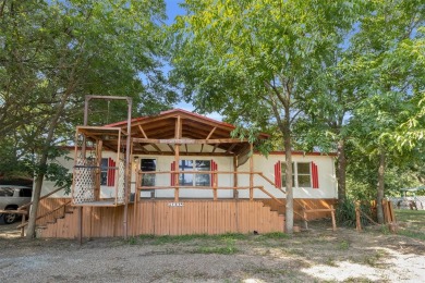 HUGE PRICE REDUCTION!!! Welcome to your riverfront retreat where on Horseshoe Bend Country Club in Texas - for sale on GolfHomes.com, golf home, golf lot