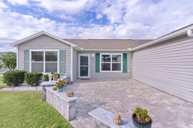 ~CORNER LOT~ ~BRICK & PAVER FRONT PORCH~ ~2021 HVAC AIR HANDLER~ on Pennbrooke Fairways in Florida - for sale on GolfHomes.com, golf home, golf lot