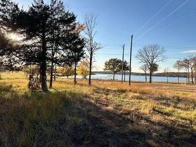 Lake Front property for sale in Arkansas. Here is your on Cedar Glade Golf Course in Arkansas - for sale on GolfHomes.com, golf home, golf lot