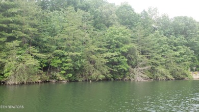 Spectaular lake views from this stunning lot on Lake Dartmoore on Heatherhurst Golf Course in Tennessee - for sale on GolfHomes.com, golf home, golf lot