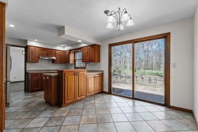 Incredible opportunity in this 4 bed, 2.5 bath 2 story on the on High Cliff Golf Course in Wisconsin - for sale on GolfHomes.com, golf home, golf lot