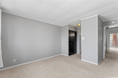 Townhouses in this area and condition are rare, and it won't on Pearl Country Club in Hawaii - for sale on GolfHomes.com, golf home, golf lot