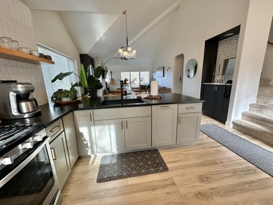 One of a kind townhome with great water and mountain views.  The on Running Y Ranch Resort in Oregon - for sale on GolfHomes.com, golf home, golf lot