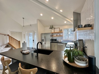 One of a kind townhome with great water and mountain views.  The on Running Y Ranch Resort in Oregon - for sale on GolfHomes.com, golf home, golf lot