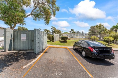 Townhouses in this area and condition are rare, and it won't on Pearl Country Club in Hawaii - for sale on GolfHomes.com, golf home, golf lot