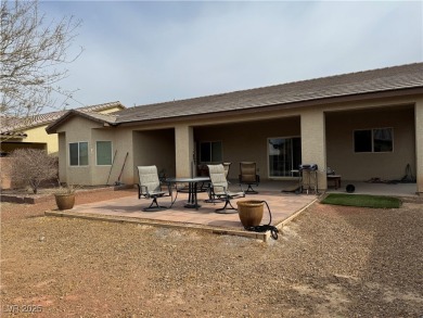 Beautiful home in the heart of Pahrump Tivoli subdivision in the on Mountain Falls Golf Course in Nevada - for sale on GolfHomes.com, golf home, golf lot