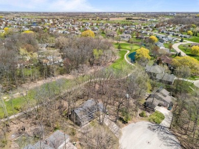 Incredible opportunity in this 4 bed, 2.5 bath 2 story on the on High Cliff Golf Course in Wisconsin - for sale on GolfHomes.com, golf home, golf lot
