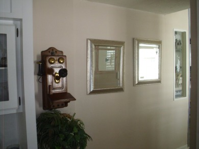 This well-maintained Triple wide manufactured home 3-bedroom 2 on The Club At Shenandoah Springs in California - for sale on GolfHomes.com, golf home, golf lot