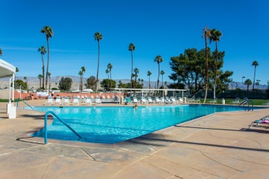 This well-maintained Triple wide manufactured home 3-bedroom 2 on The Club At Shenandoah Springs in California - for sale on GolfHomes.com, golf home, golf lot