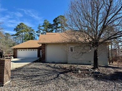 Beautiful one level traditional style home nestled on a private on Coronado Golf Course in Arkansas - for sale on GolfHomes.com, golf home, golf lot