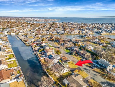 Welcome Home to your newly renovated waterfront oasis nestled on Bergen Point Golf Course in New York - for sale on GolfHomes.com, golf home, golf lot