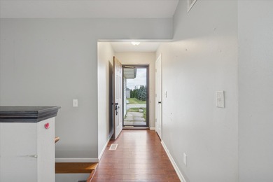 Welcome to your new home! This spacious three-bedroom on Westlake Village in Illinois - for sale on GolfHomes.com, golf home, golf lot