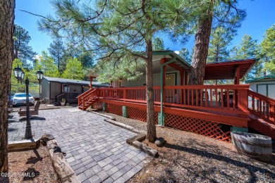 Escape to the cool mountain air in this inviting 3BR/2BA home in on Pinewood Country Club in Arizona - for sale on GolfHomes.com, golf home, golf lot