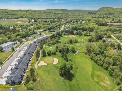 Welcome to easy living. Close to Devil's lake, a winery  brewery on Baraboo Country Club in Wisconsin - for sale on GolfHomes.com, golf home, golf lot